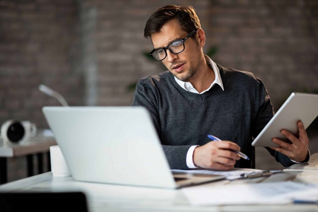 AI or Online Transcriptions, Which Is Better for Academic Writing?